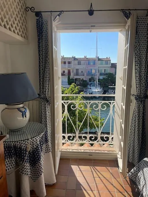 Fisherman'S House In The Heart Of Port Grimaud France